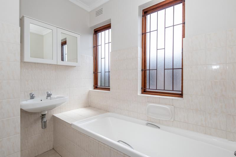 To Let 3 Bedroom Property for Rent in Elfindale Western Cape